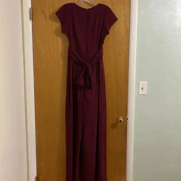 Gal Meets Glam Delaney Jumpsuit in Oxblood Red - Picture 6 of 10